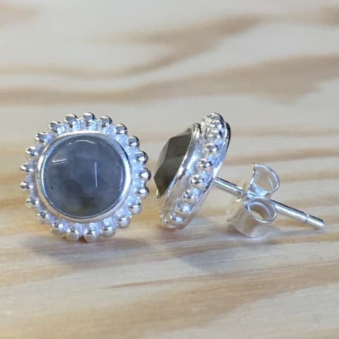 oh104-facettierter-silberquarz-10-mm