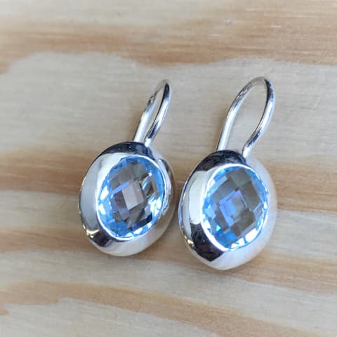 oh111-facettierter-blauer-topas-11×9-mm