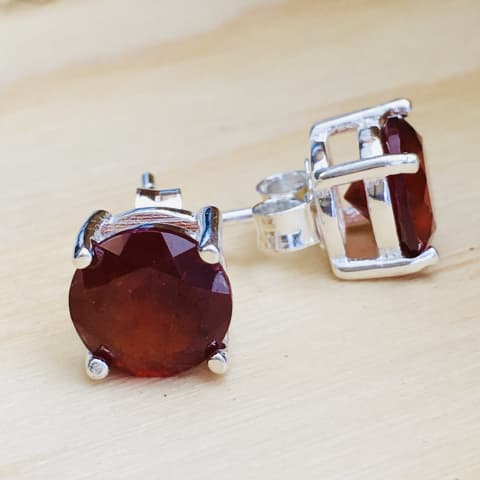 oh113-facettierter-granat-8-mm