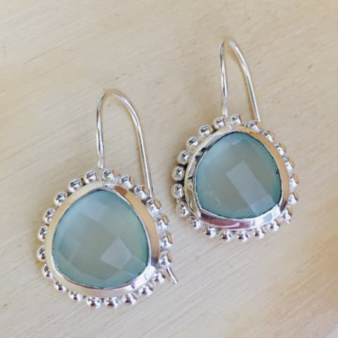 oh134-facettierter-aqua-achat-15×15-mm