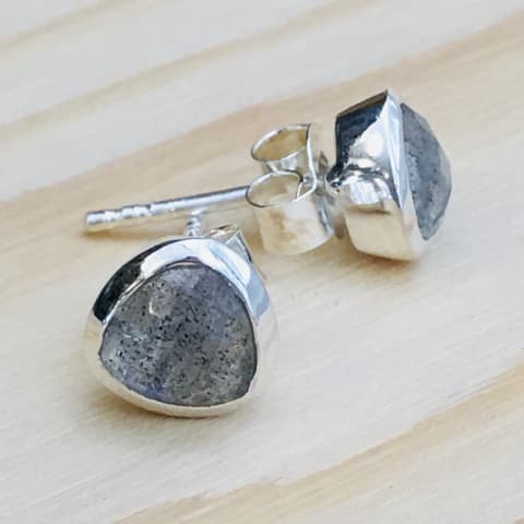 oh135-facettierter-labradorit-7-mm