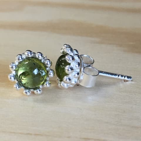 oh165-peridot-8-mm