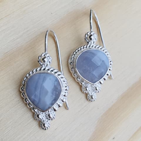 oh224-facettierter-chalcedon-22×14-mm