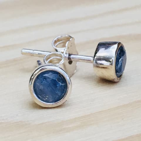oh238-facettierter-kyanit-5-mm