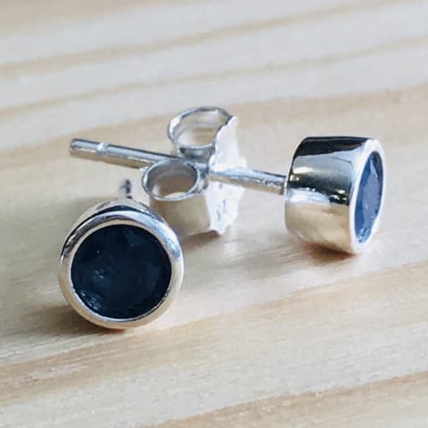 oh238-facettierter-saphir-5-mm