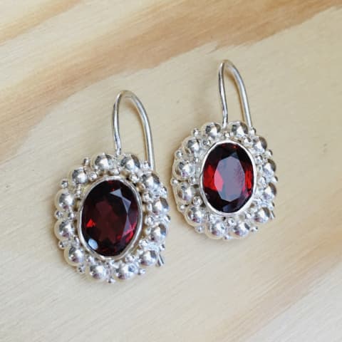 oh269-facettierter-granat-15×13-mm