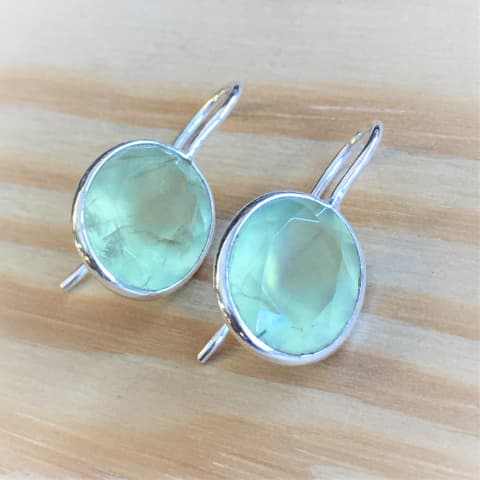 oh34-facettierter-prehnit-13×11-mm