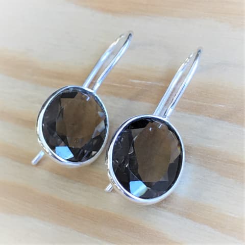 oh34-facettierter-rauchquarz-13×11-mm