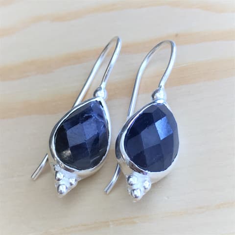 oh504-facettierter-saphir-17×9-mm