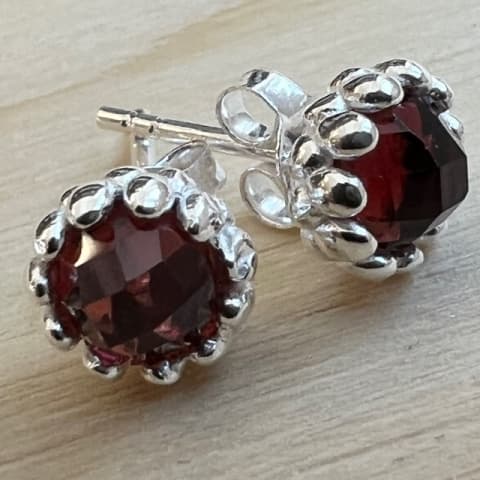 oh561-facettierter-granat-7-mm