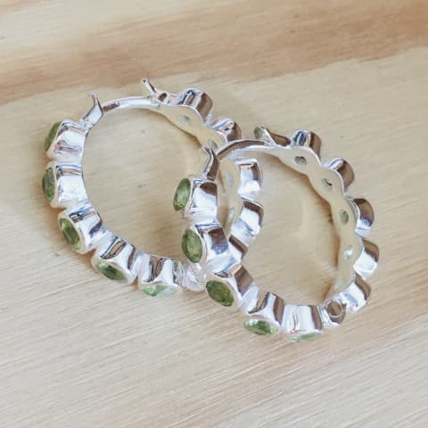 oh665-facettierter-peridot-23-mm