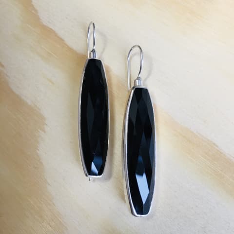 oh677-facettierter-onyx-41×10-mm