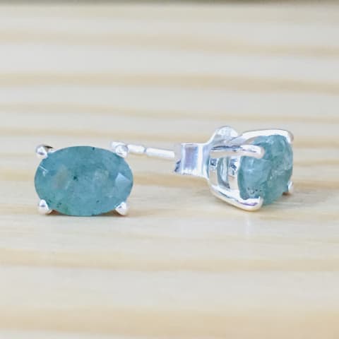 oh837-facettierter-smaragd-7×5-mm