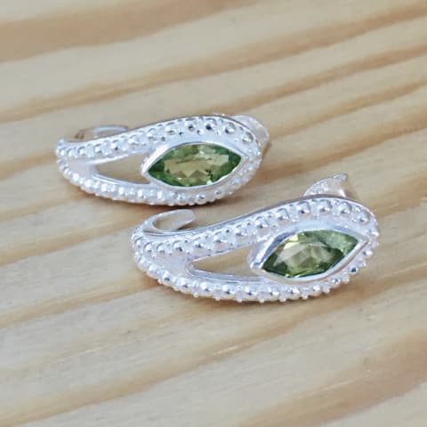 oh871-facettierter-peridot-20×75-mm