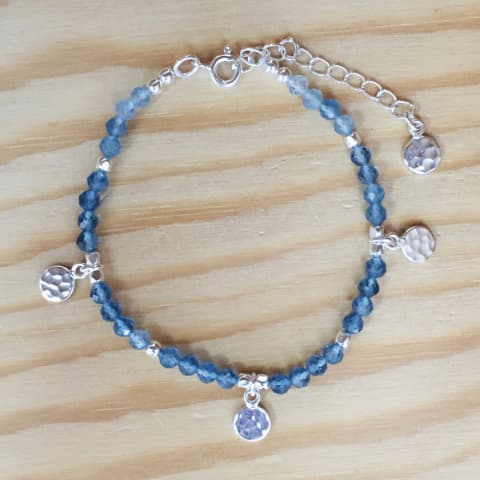 ab121-facettierter-aquamarin.jpg