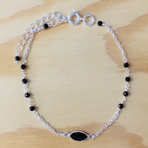 ab122-facettierter-onyx-silber.jpg