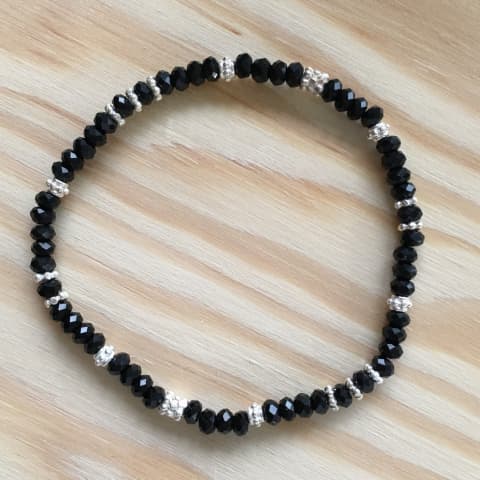 ab76-facettierte-linsen-onyx-4-mm-silber.jpg