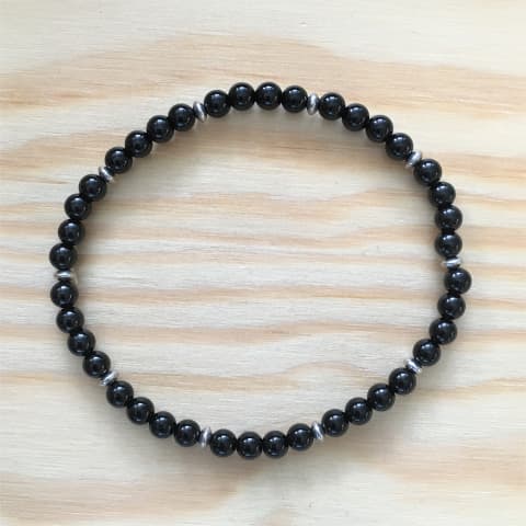 ab77-onyx-4-mm-silber-rhodiniert.jpg