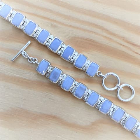 ab89-facettierter-chalcedon.jpg