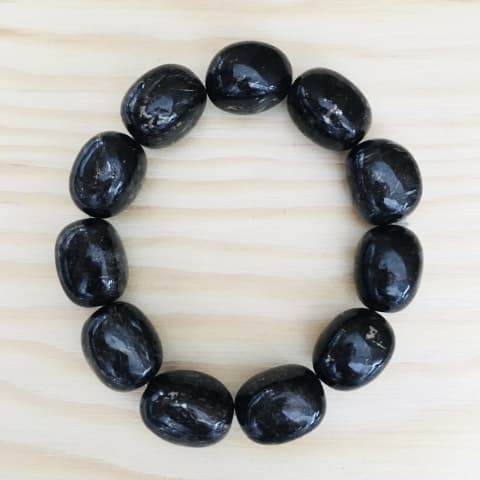 abe19-elast-armband-astrophyllit-ca-12-mm.jpg