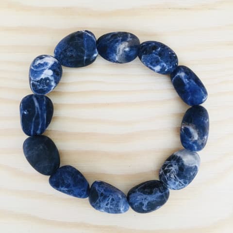 abe19-elast-armband-sodalit-matt-ca-12-mm.jpg