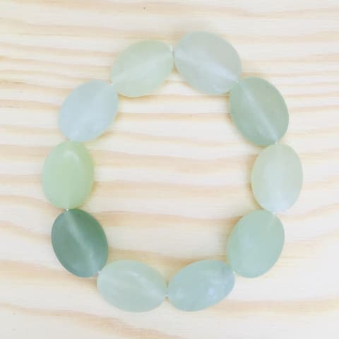 abe25-elast-armband-jade-matt-ca-20×15-mm.jpg