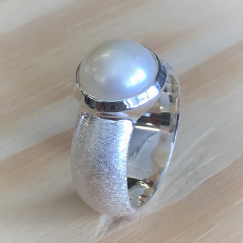 r171-suesswasserperle-silber-matt.jpg