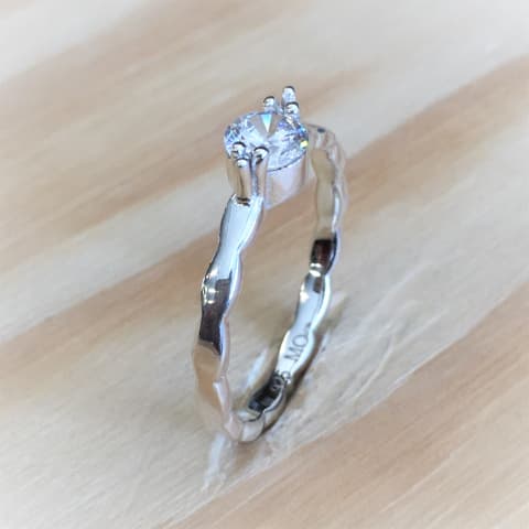 r177-mit-zirkonia.jpg
