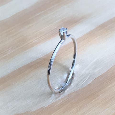 r275-mit-zirkonia.jpg
