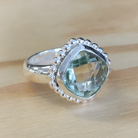 r91-facettierter-gruener-amethyst.jpg