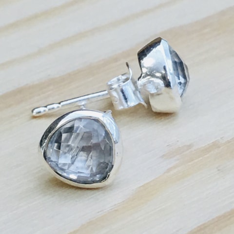 oh135-facettierter-bergkristall-7-mm