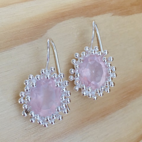 oh24-facettierter-rosenquarz-16×14-mm