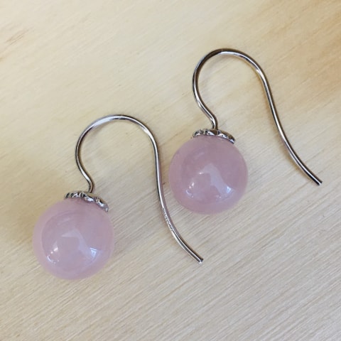 oh29-rosenquarz-silber-rhodiniert-10-mm