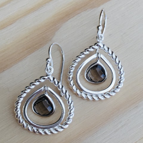 oh340-facettierter-rauchquarz-18×18-mm