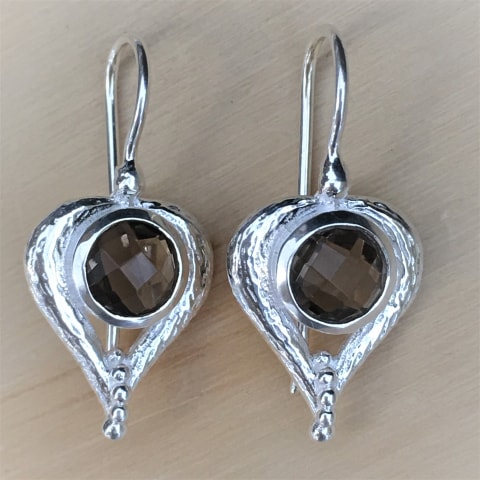 oh487-facettierter-rauchquarz-16×13-mm