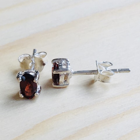 oh579-facettierter-granat-5×4-mm