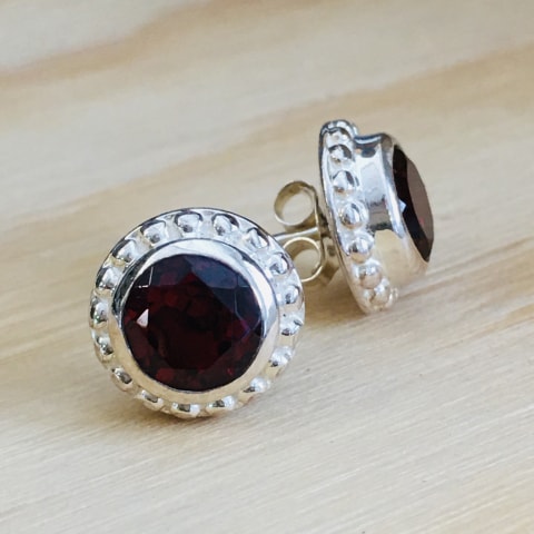 oh60-facettierter-granat-silber-9-mm