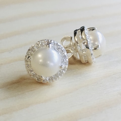oh675-suesswasserperle-mit-zirkonia-88-mm