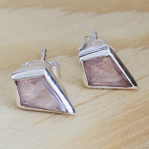 oh685-facettierter-rosenquarz-11×7-mm