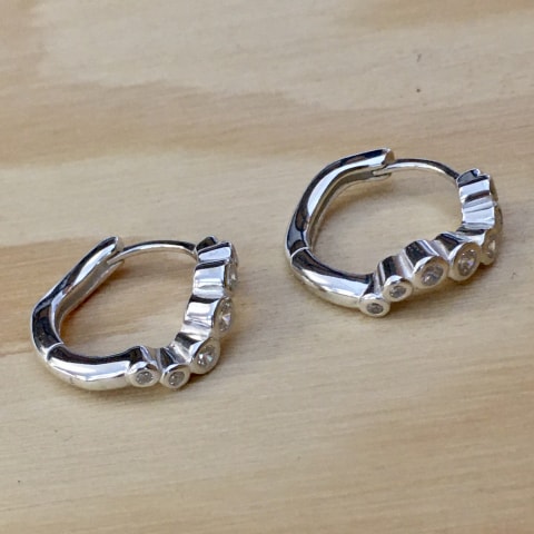 oh728-silber-mit-zirkonia-15-mm
