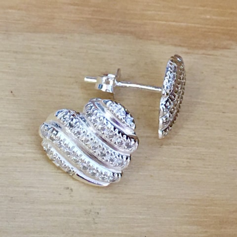 oh740-herz-silber-mit-zirkonia-10×12-mm