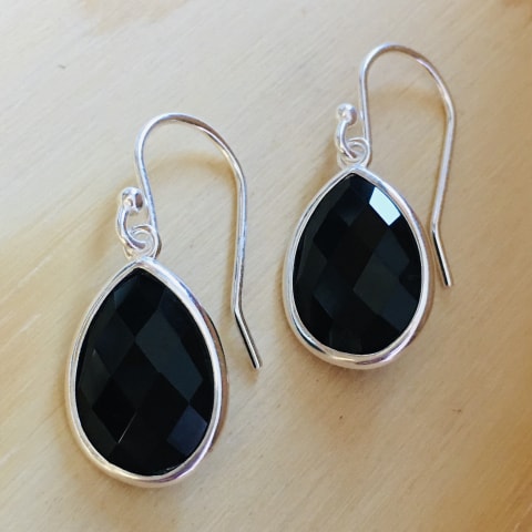 oh779-facettierter-onyx-18×12-mm