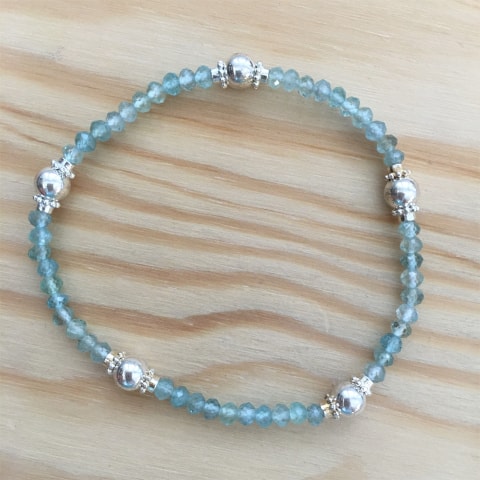 ab12-apatit-silber.jpg