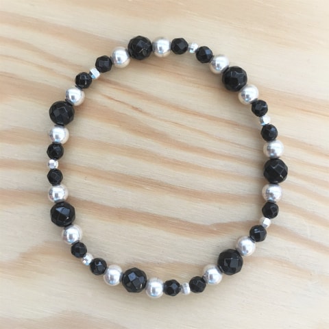ab33-facettierter-onyx-silber.jpg