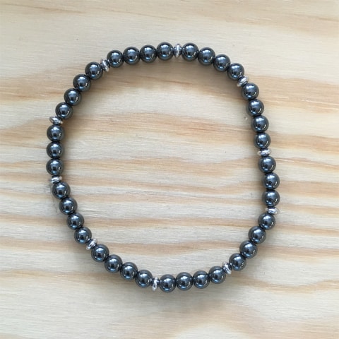 ab77-haematit-4-mm-silber-rhodiniert.jpg