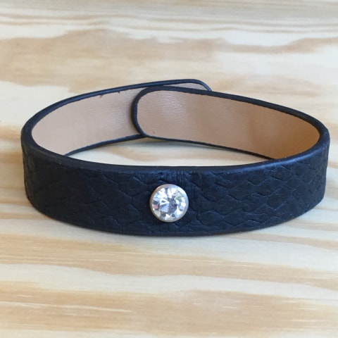 abl26-schwarz-mit-zirkonia.jpg