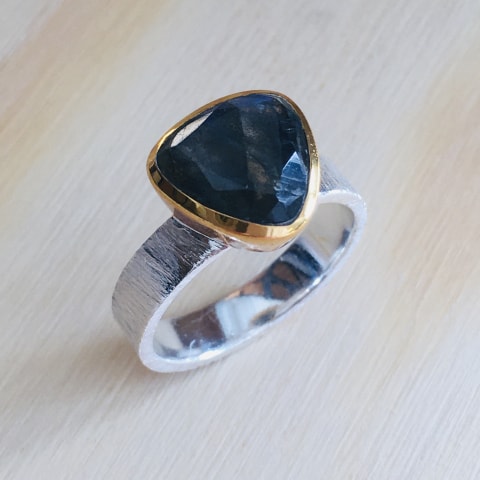 r312-labradorit-silber-matt-vergoldet.jpg