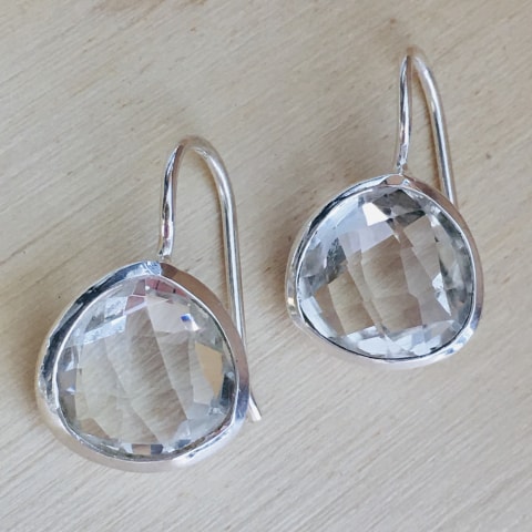 oh133-facettierter-bergkristall-12×12-mm
