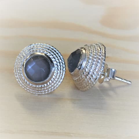 oh208-facettierter-grauer-mondstein-13-mm
