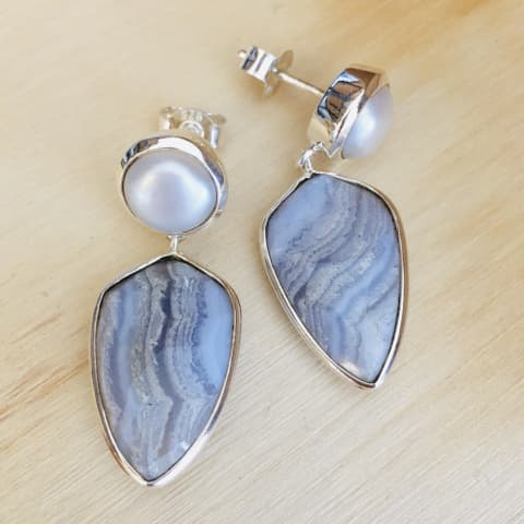 oh243-facettierter-chalcedon-suesswasserperle-35×13-mm